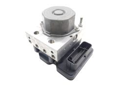 Abs-pump Mitsubishi Space Star 4670B117 0265956143 Bosch