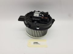 Värmefläktmotor Opel Astra K 13497776 0130309503 3290