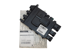 Säkringsbox Renault Opel Nissan 2441600Q0A 243501820R Original