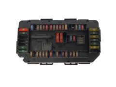 Säkringsbox 6114 V7 9337879 01 19451.000.001 BMW 19145