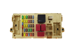 Säkringsbox Alfa Romeo 60686059 Delphi 20545