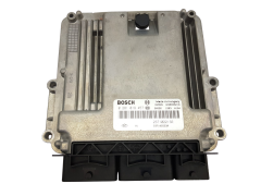 Styrenhet 0281019457 237102213R 237102553R Renault Bosch 27937