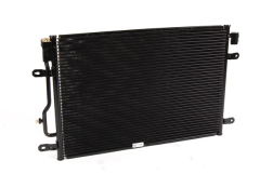 Luftkonditioneringskondensor 8E0260403B 22600746801 Audi A4 A6 Vika