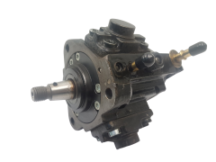 Insprutningspump Bosch 55254750 0445010424 0928400825 1.6 2.0 D Fiat 1054