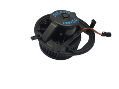 Värmefläktmotor VW Seat Skoda Audi 5Q1819021A 3320