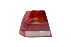 Lampa Bak Vänster Gör VW Bora 1J5945095AA 99451446702 DPA