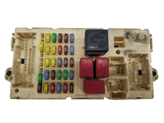 Säkringsbox Alfa Romeo 60686059