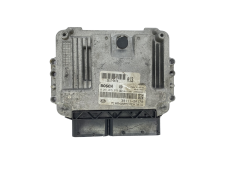 Styrenhet 0281015979 39111-2A170 71AM400MCVEHI01U KIA Bosch