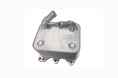 Oljekylare 03H117021G 11171699001 VW Skoda Vika