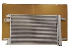 Luftkonditioneringskondensor 822550 9816746580 Citroen Peugeot Valeo