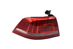 Lampa Bak Vänster 3AE945207B 99451286002 VW Passat B7 DPA