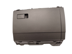 Handskfack VW Golf MK8 5H1857097