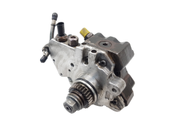 Insprutningspump Bosch A6400700701 0445010120 2.0 CDI Mercedes 1106