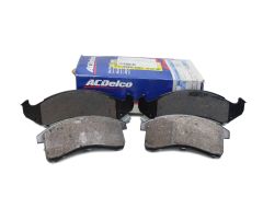 Bromsbelägg Fram 18018354 ACDelco Buick Chevrolet Bromsbelägg Fram 18018354 ACDelco Buick Chevrolet