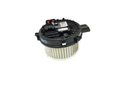 Värmefläktmotor Opel Astra K 13497776 0130309503 3289