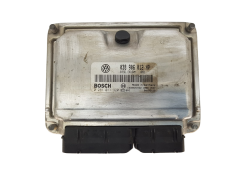 Styrenhet 038906012HP 0281011320 Seat VW Bosch 3038