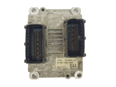 Motorstyrenhet ECU Fiat 0467778770 0261204983 Bosch