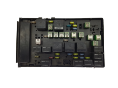 Säkringsbox Chrysler 04727458AC
