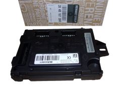Styrenhet UCH Ny Original 284B16739R Renault