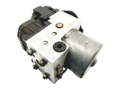 Abs-pump Volvo V40 S40 30857585 0273004224 Bosch 43336
