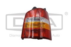 Lampa Bak Höger 7H0945096J 89450576402 VW Transporter T5 DPA