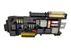 Säkringsbox 168298 0-1670658-1 Mercedes Tyco 19967