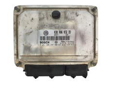 Styrenhet 030906032BD 0261206767 VW Bosch 3003