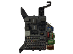 Säkringsbox Ford 4S7T-14A073-AA