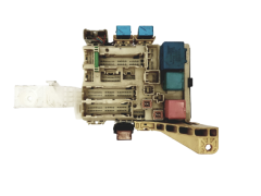 Säkringsbox Toyota 82730-52700 18074