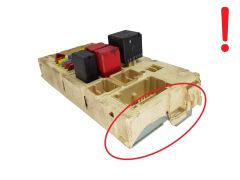 Säkringsbox Lancia 51736623 NPL 60660091 Magneti Marelli