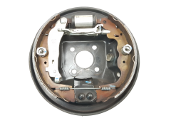 Skivskyddsplåt Szczęk Höger 440000054R 440208382R Dacia Duster