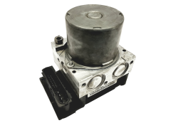 Abs-pump Renault Megane 2 Scenic 2 8200038695 Bosch 46518