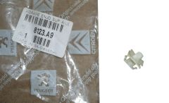 Fästclips Błotnika Fram Ny Original 8123.A9 8123A9 Citroen C3 Picasso