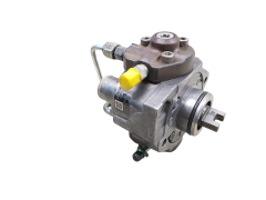 Insprutningspump 294000-0621 R2AA13800 Denso Mazda