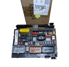 Säkringsbox Original 9809742880 Citroen Peugeot