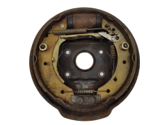 Skivskyddsplåt Szczęk Höger 7701040727 Renault Laguna I 32190708.6 11923