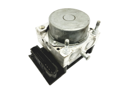 Abs-pump Dacia Logan Sandero 8200756095 0265800584 Bosch 38071