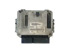 Styrenhet 0281013072 39113-27485 90UN4T0EI04S KIA Bosch