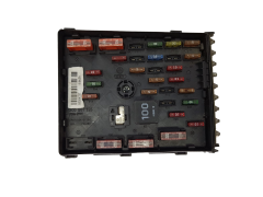 Säkringsbox 3C0937125 6359-2777 VW SEAT Audi 19840