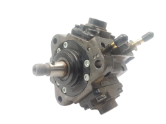 Insprutningspump Bosch 55254750 0445010424 0928400825 1.6 2.0 D Fiat 1040