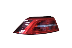 Lampa Vänster Gör VW Passat 3G5945207E 99451799702 DPA