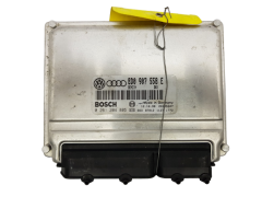 Styrenhet VW Audi 0261204805 8D0907558E Bosch