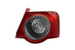 Lampa Bak Höger Gör VW Passat B6 3C5945096H 89450209402 DPA