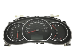 Hastighetsmätare Renault Kangoo 2 8200796015 B