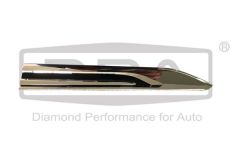 Skärmlist Fram Vänster 760853689E 88531812902 VW Touareg DPA