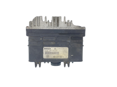 Styrenhet 030906026M 0261200796 VW Bosch 62355