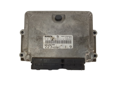 Styrenhet 55193786 0281011557 22342DBA Fiat Bosch 3647