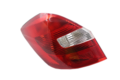 Lampa Bak Vänster 5J6945111 99451189502 Skoda Fabia 2 DPA
