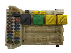 Säkringsbox Ford 93BG-14A073-EF