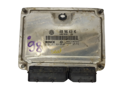 Motorstyrenhet ECU Seat 038906019NE 0281011824 Bosch